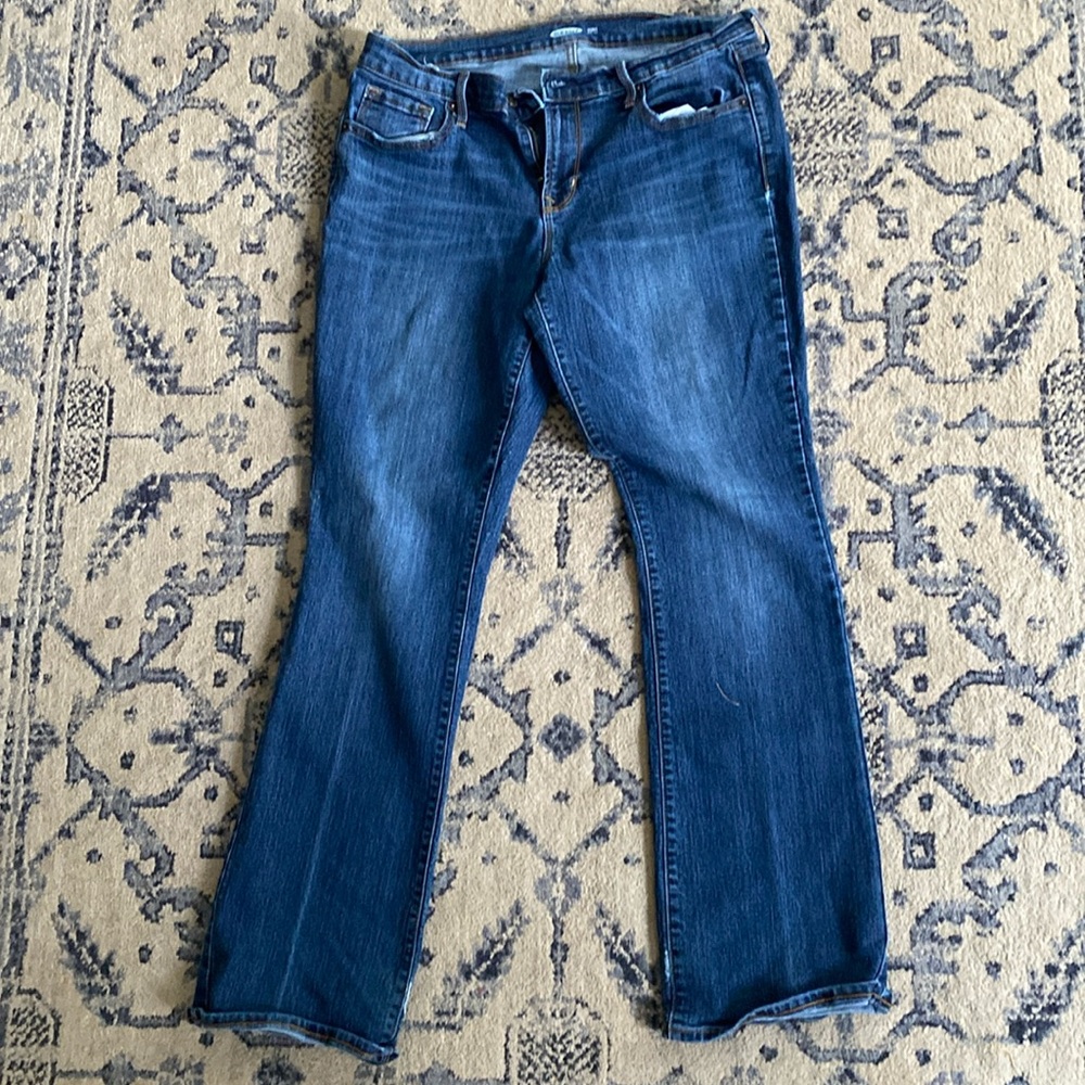 Curvy old navy